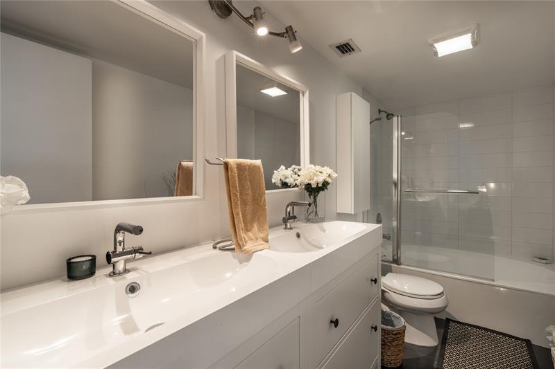 2206 S Cypress Bend Drive Pompano Beach FL 33069