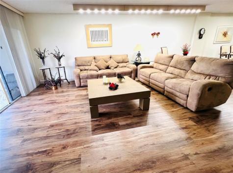 800 NE 195th Street Miami FL 33179