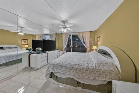 4702 Fountains Drive Lake Worth FL 33467