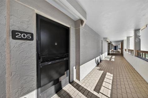 4702 Fountains Drive Lake Worth FL 33467