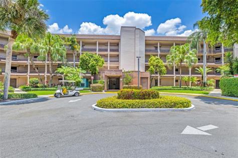 4702 Fountains Drive Lake Worth FL 33467