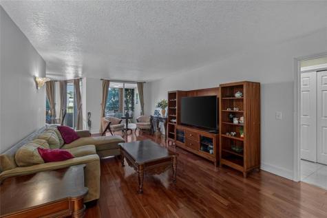 4702 Fountains Drive Lake Worth FL 33467