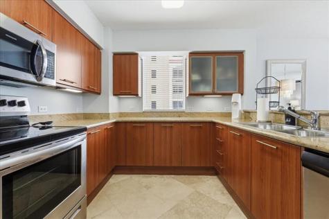 2011 N Ocean Boulevard Fort Lauderdale FL 33305