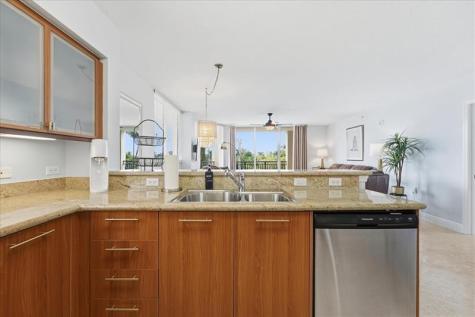 2011 N Ocean Boulevard Fort Lauderdale FL 33305