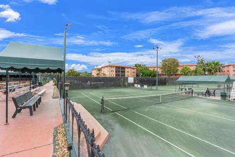 610 Tennis Club Drive Fort Lauderdale FL 33311