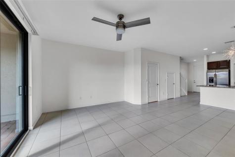 4234 N Dixie Highway Oakland Park FL 33334