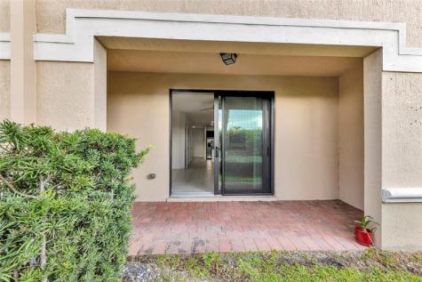 4234 N Dixie Highway Oakland Park FL 33334