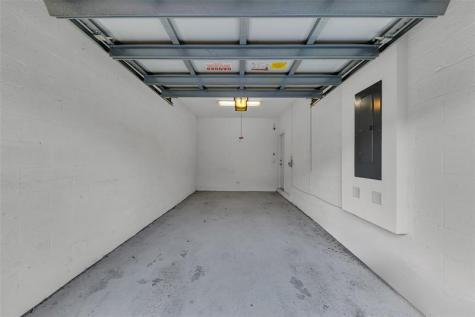 4234 N Dixie Highway Oakland Park FL 33334