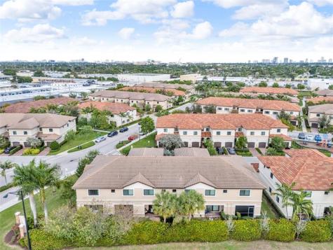 4234 N Dixie Highway Oakland Park FL 33334