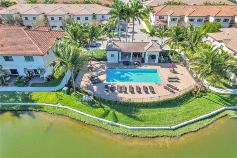 4234 N Dixie Highway Oakland Park FL 33334