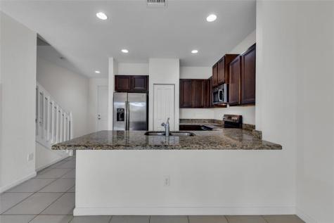 4234 N Dixie Highway Oakland Park FL 33334