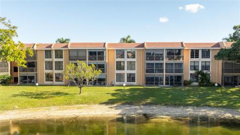 5921 Coral Lake Drive Margate FL 33063