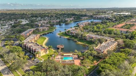 5921 Coral Lake Drive Margate FL 33063