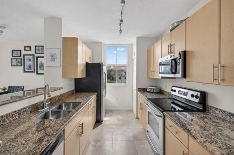 2421 NE 65th Street Fort Lauderdale FL 33308