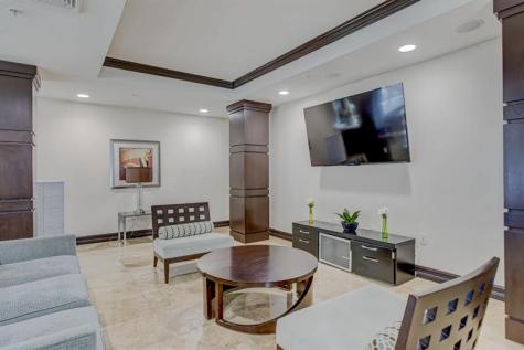 2421 NE 65th Street Fort Lauderdale FL 33308