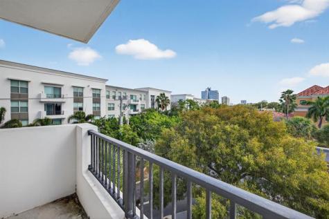 2421 NE 65th Street Fort Lauderdale FL 33308