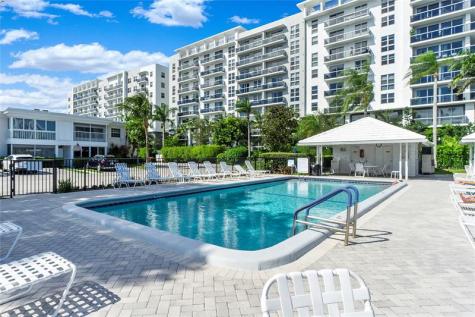 6205 Bay Club Drive Fort Lauderdale FL 33308