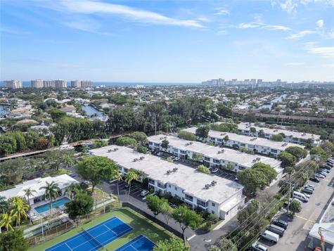 6205 Bay Club Drive Fort Lauderdale FL 33308