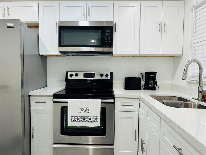 2871 E Sunrise Lakes Drive Sunrise FL 33322