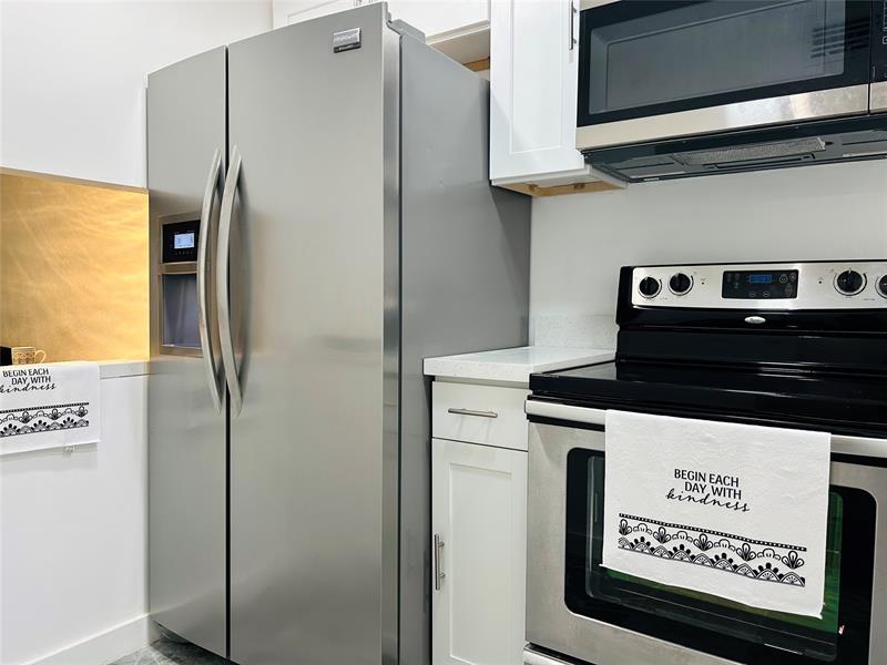 2871 E Sunrise Lakes Drive Sunrise FL 33322