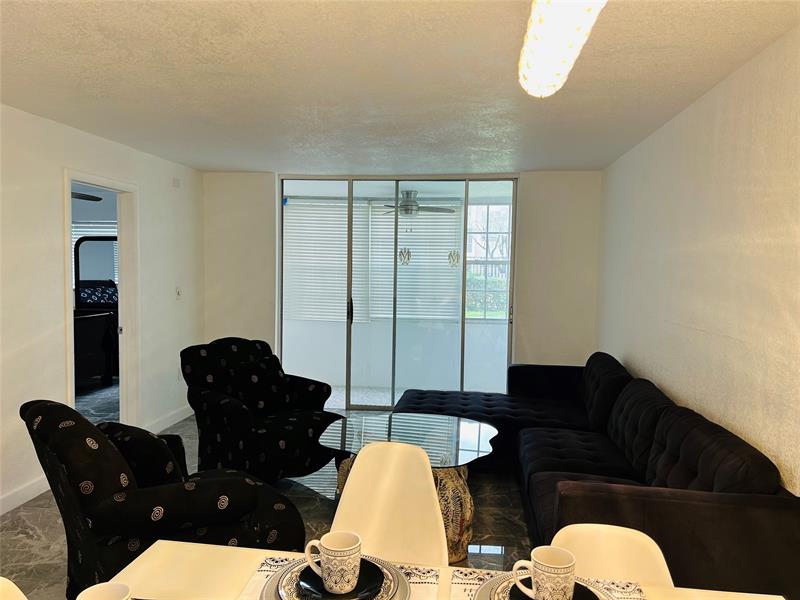 2871 E Sunrise Lakes Drive Sunrise FL 33322