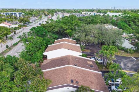 19986 NE 5th Court Miami FL 33179