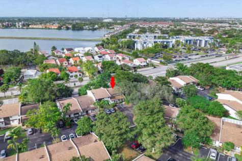19986 NE 5th Court Miami FL 33179