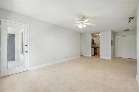 4281 W Mcnab Road Pompano Beach FL 33069