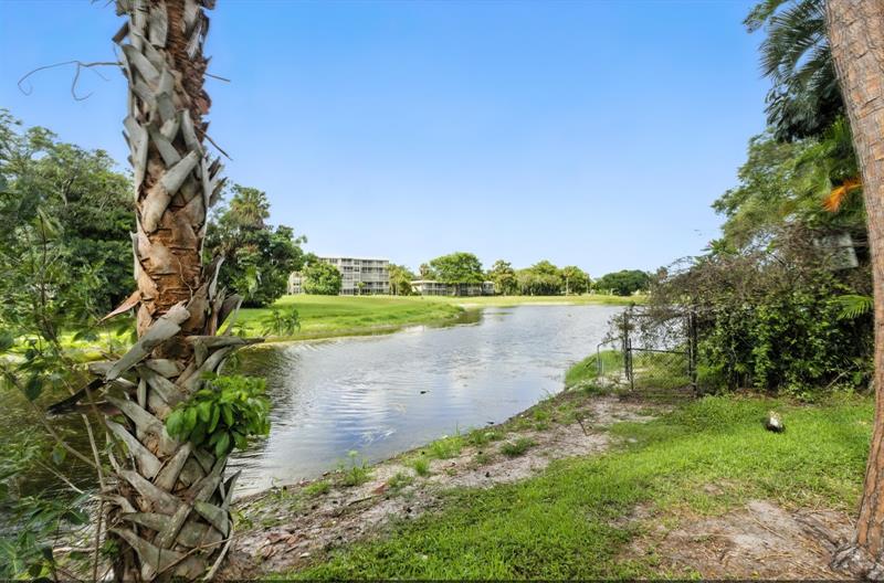 4281 W Mcnab Road Pompano Beach FL 33069