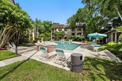 4281 W Mcnab Road Pompano Beach FL 33069