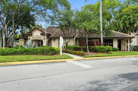 4281 W Mcnab Road Pompano Beach FL 33069