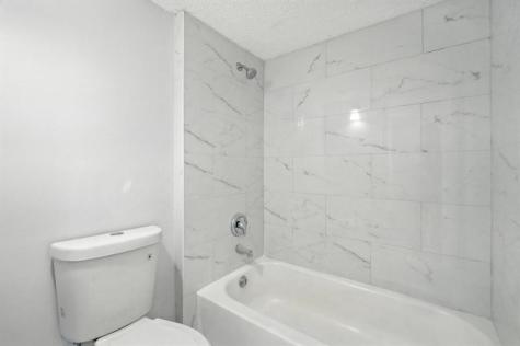 4281 W Mcnab Road Pompano Beach FL 33069