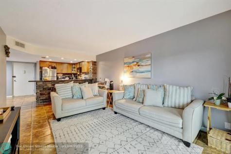 3004 NE 5th Terrace Wilton Manors FL 33334