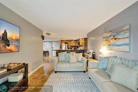 3004 NE 5th Terrace Wilton Manors FL 33334
