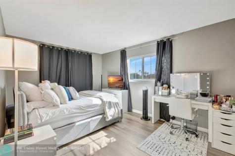 3004 NE 5th Terrace Wilton Manors FL 33334