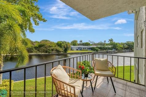 3004 NE 5th Terrace Wilton Manors FL 33334