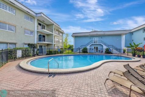 3004 NE 5th Terrace Wilton Manors FL 33334