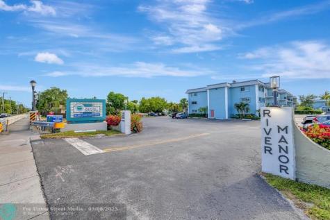 3004 NE 5th Terrace Wilton Manors FL 33334
