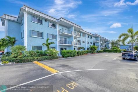 3004 NE 5th Terrace Wilton Manors FL 33334