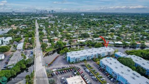 3004 NE 5th Terrace Wilton Manors FL 33334