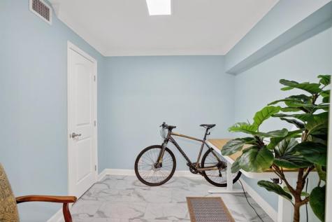 95 N Birch Road Fort Lauderdale FL 33304