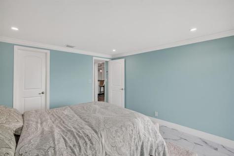 95 N Birch Road Fort Lauderdale FL 33304