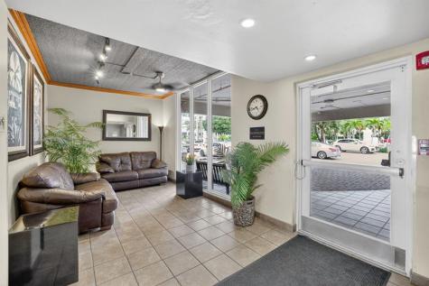 95 N Birch Road Fort Lauderdale FL 33304