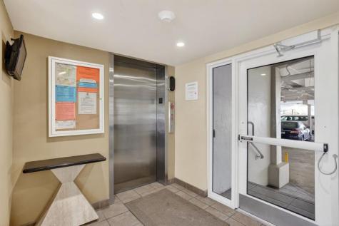 95 N Birch Road Fort Lauderdale FL 33304