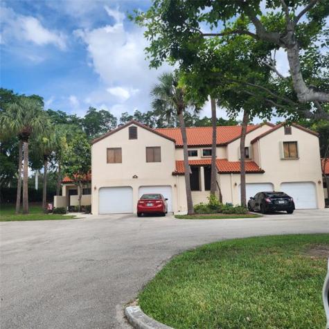 9 Via De Casas Sur Boynton Beach FL 33426