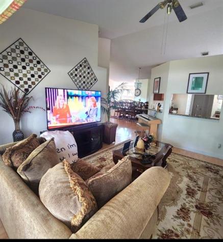 9 Via De Casas Sur Boynton Beach FL 33426