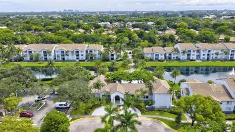 2640 S University Drive Davie FL 33328