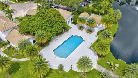 2640 S University Drive Davie FL 33328