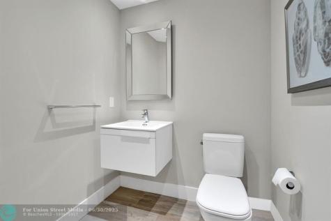 17111 Biscayne Boulevard North Miami Beach FL 33160