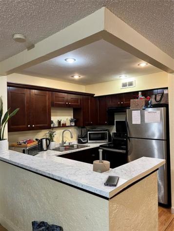 708 SE 2nd Avenue Deerfield Beach FL 33441